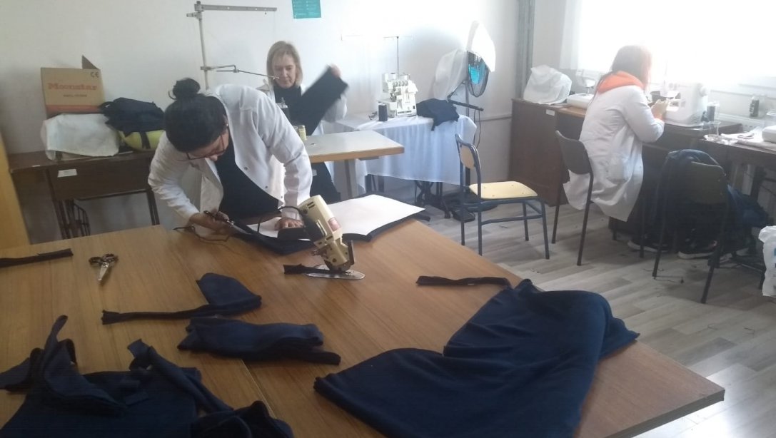    Balçova Halk Eğitim Merkezimizden Depremzedelere Destek