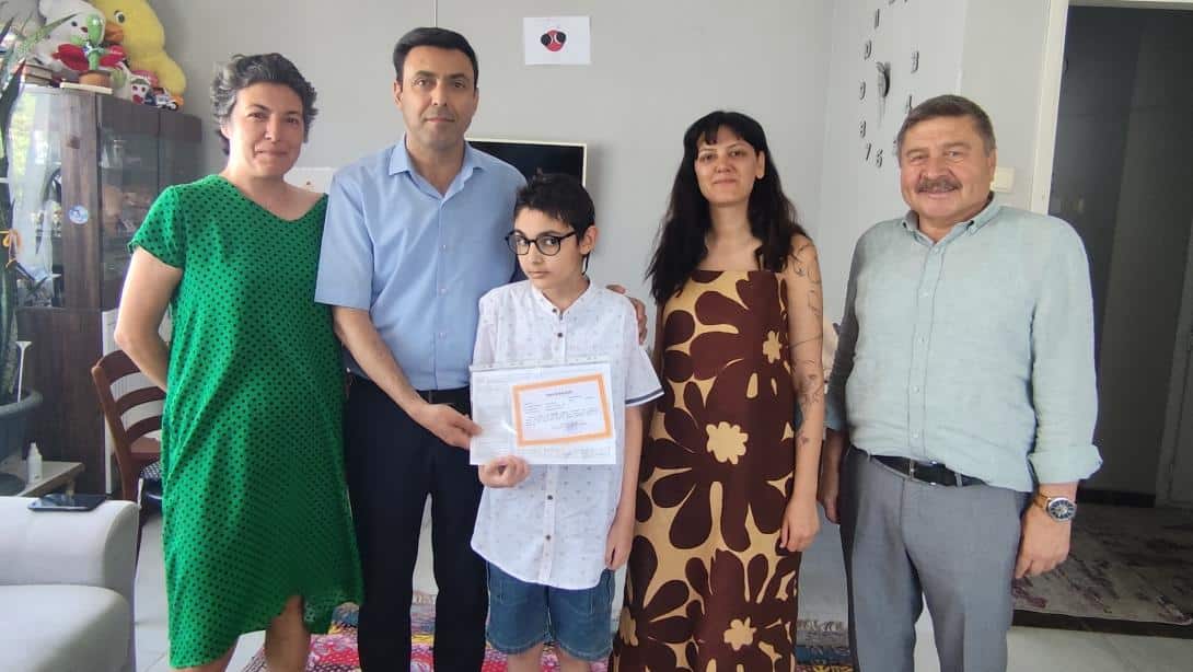 Evde Eğitim Alan Öğrencimize Karne Ziyareti 